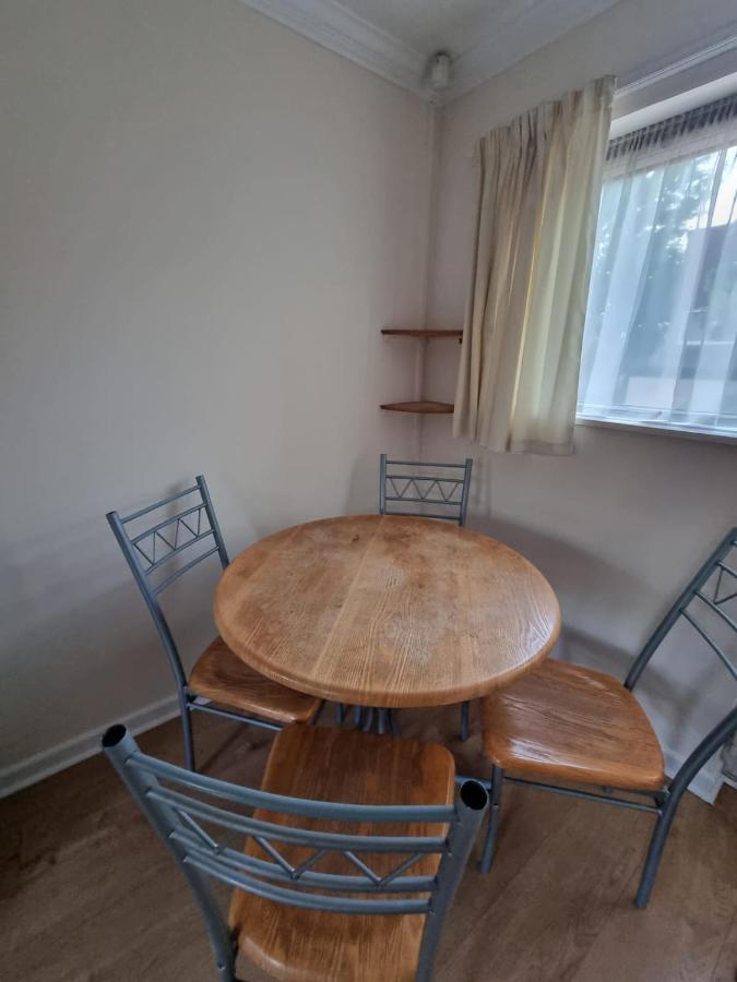 Private Rooms 巴斯 外观 照片