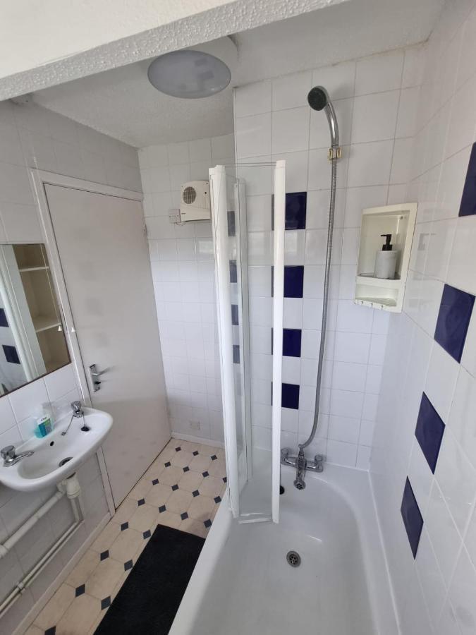 Private Rooms 巴斯 外观 照片