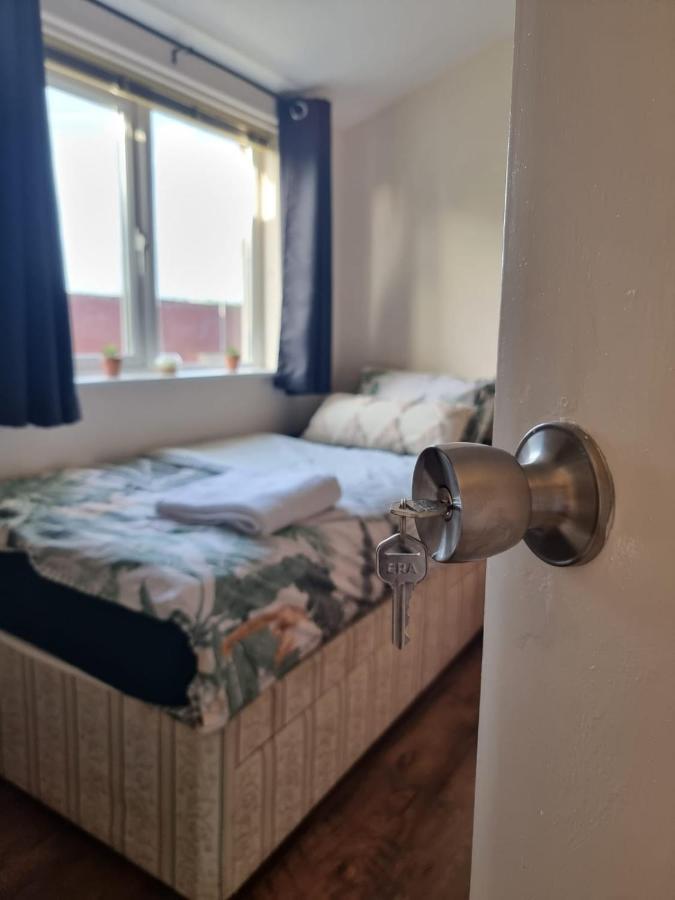 Private Rooms 巴斯 外观 照片
